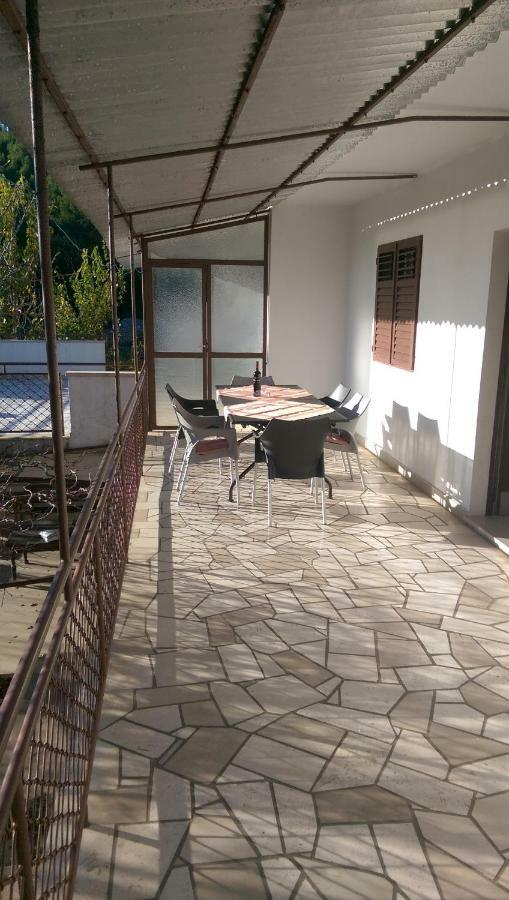 Apartmani Sandro Ivan Dolac Exterior foto